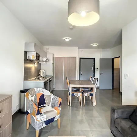 Bel F2 Climatise, Terrasse, Parking, A 50m Des Thermes De Lamalou-les-bains, Animaux Acceptes - Fr-1-451-193 Apartmán *