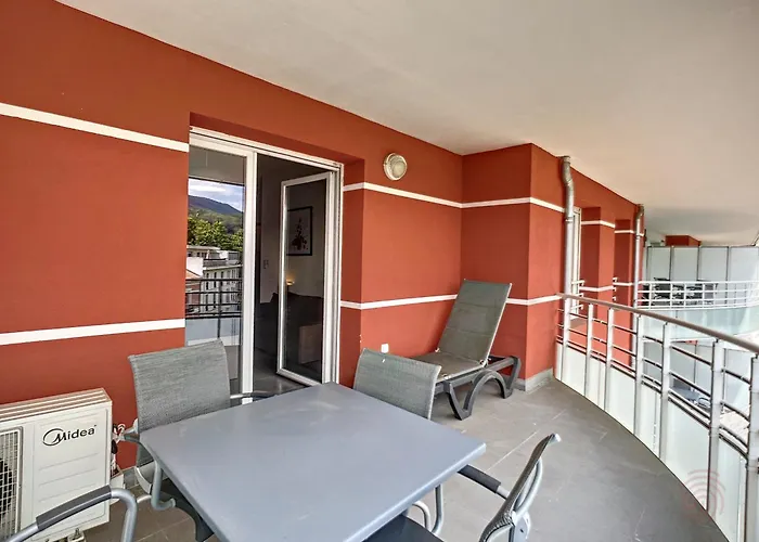 Apartment Bel F2 Climatise, Terrasse, Parking, A 50m Des Thermes De Lamalou-les-bains, Animaux Acceptes - Fr-1-451-193